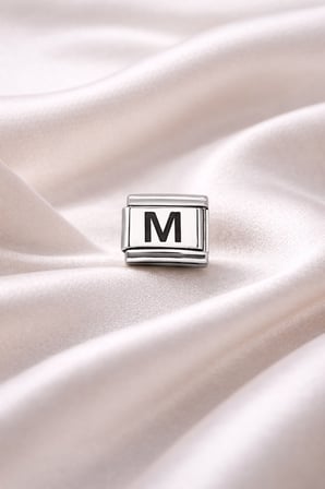 M Harf Charm | Çelik Bileklik Aksesuarı | Kişiye Özel Harf Modülü | Minimal & Şık