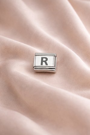 “R” Harf Charm – Çelik Bileklik Modülü, Kişiye Özel Harf Aksesuarı
