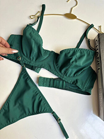 ASLA TERLETME YAPMAZ ASKILI KALP DETAYLI SÜTYEN TAKIMI İÇ GİYİM KADİN ÇAMAŞIR TAKIMI  SÜTYEN TAKIMI