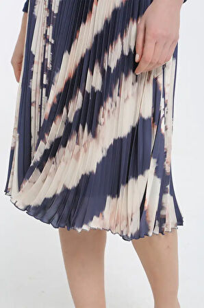 Üstü Triko Altı Desenli Kadın Saten Elbise