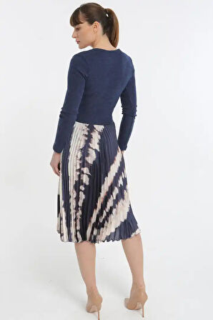 Üstü Triko Altı Desenli Kadın Saten Elbise