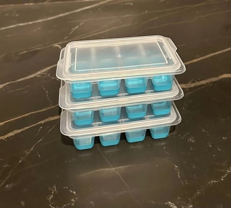 3 lü Set Mini Kapaklı Silikon Buzluk Şeffaf Renk
