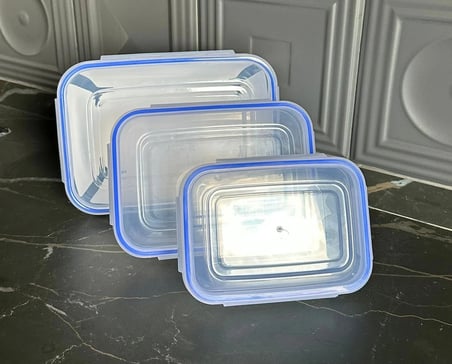 3 Parça Contalı Kapaklı Dikdörtgen Set (565-975-1675 ml) Vakumlu Contalı Kapaklı Saklama Kabı 3 Parça Set