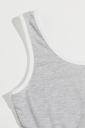 Kadın Gri Askılı Crop Top Ve Şortlu Gecelik Takım