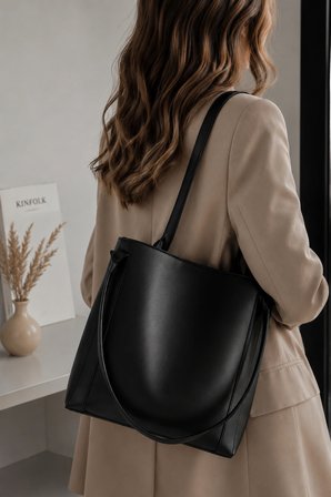 Geniş Siyah Kadın Deri Omuz Çantası – Minimal Şık Günlük Tote Bag 45 cm