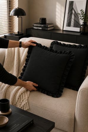 2’li Siyah Fırfırlı Dekoratif Kırlent Kılıfı %100 Pamuk 45x45 cm