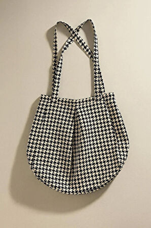 Siyah Beyaz Çok Amaçlı Premium Oversize Kazayağı Orta Boy Kanvas Kadın El ve Omuz Çantası