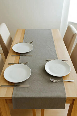 Şık Masa Runnerı 50x150 cm – Modern ve Zarif Masa Örtüsü Runner