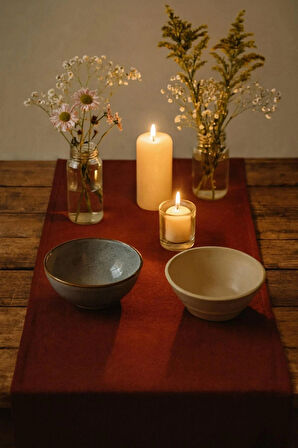 Yılbaşı Konseptli Bordo Şık Masa Runnerı 50x150 cm – Modern ve Zarif Masa Örtüsü Runner