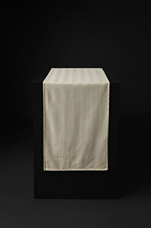 Krem Çizgili Pamuklu Şık Masa Runnerı 50x150 cm – Modern ve Zarif Masa Örtüsü Runner