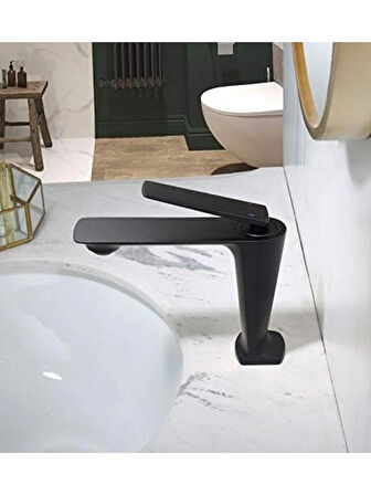 Lüks Tasarım Lavabo Bataryası Siyah
