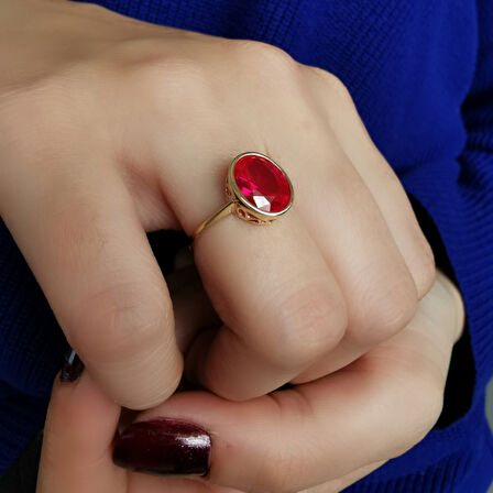 Ruby Taşlı Altın Yüzük (YZK0113)