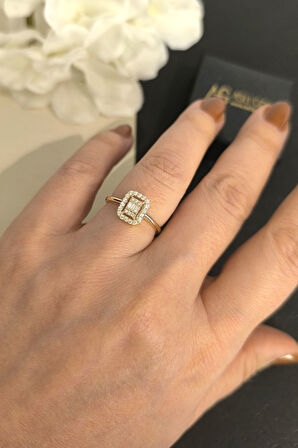 Baget Taşlı Altın Yüzük (YZK0151)