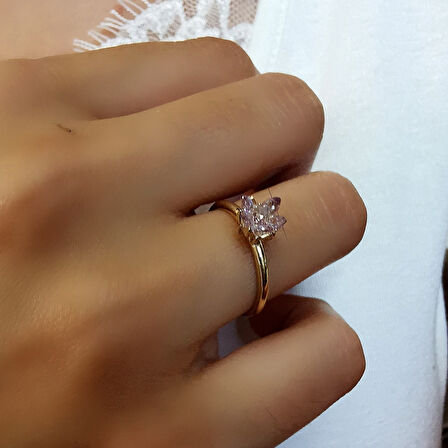 Lila Taşlı Altın Lotus Çiçeği Yüzük (YZK0256)