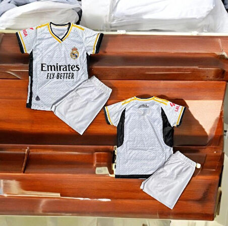 Real Madrıd Nostalji Çocuk Futbol Forma Seti Forma,şort