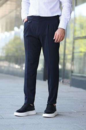 Kuşaklı Pileli Kemer Detaylı Old Money Kumaş Pantolon