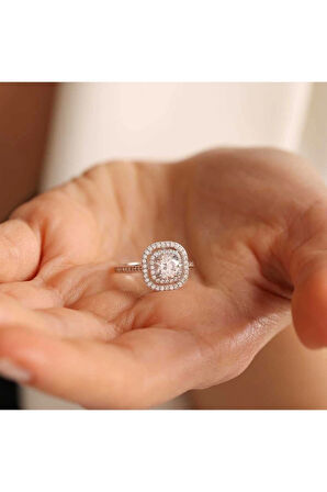 Beyaz Tektaş Altın Yüzük