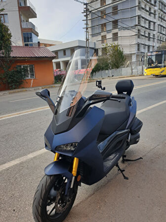 Yuki Storm maxi 125 Ön cam 2021 2024 Model Yılı 62cm Şeffaf Renk 4mm Uzun Geniş Cam
