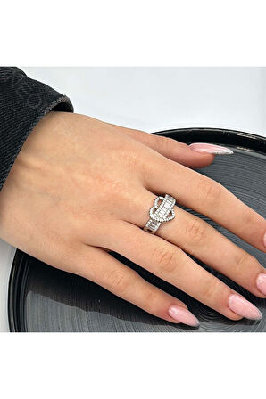 Kalp Figürlü, Zirkon Taşlı Yüzük 32, Gümüş Renk, Ayarlanabilir