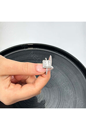 Zirkon Taşlı, Baget Model, Paslanmaz Çelik Yüzük 153, Gümüş Renk, Ayarlanabilir