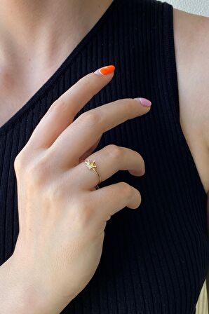 Zümrüt Sarraf 14 Ayar Yeşil Altın Kadın Kral Taç Minimal Yüzük