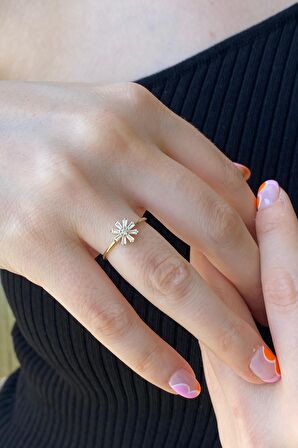 Zümrüt Sarraf 14 Ayar Yeşil Altın Kadın Minimal Taşlı Papatya Yüzük