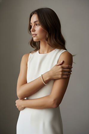 Dört Tırnaklı Doğal İnci Bileklik