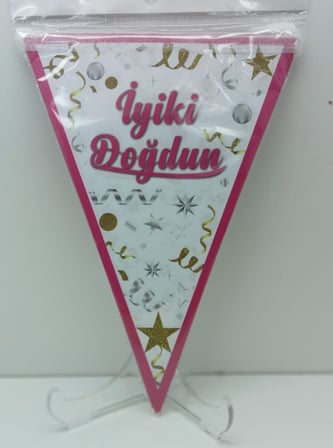 Delux Serisi Askılı Süs Dekor Süsü BEYAZ PEMBE ÜÇGEN FLAMA