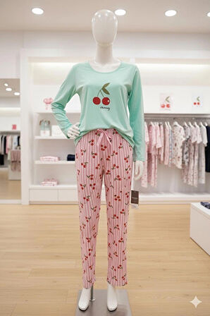 Kiraz desenli uzun kollu kadın pijama takımı