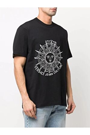 Embroidered Logo T-shirt