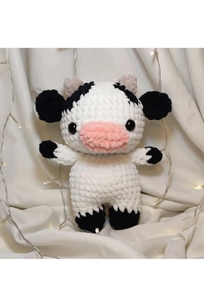 El Yapımı Tek Parça Tığ İşi Peluş: İnek Amigurumi