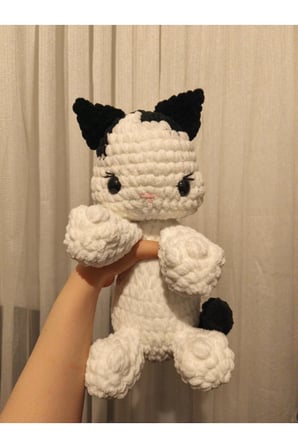 El Yapımı Tek Parça Tığ İşi Peluş: Kedi Amigurumi