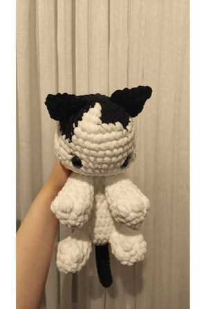 El Yapımı Tek Parça Tığ İşi Peluş: Kedi Amigurumi