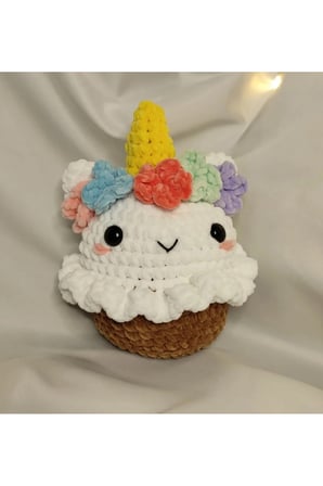 El Yapımı Tek Parça Tığ İşi Peluş: Unicorn Prenses Cupcake Amigurumi