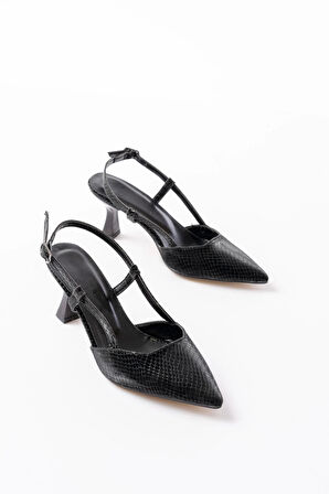 725 Siyah Pul Desenli Sivri Burunlu  Topuklu Kadın Ayakkabı