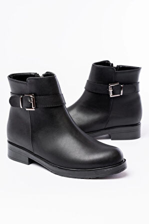 165-204/1 Siyah Toka Aksesuarlı Fermuarlı Günlük Kadın Bot