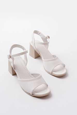 K-13 Beyaz Günlük  Topuklu Kadın Sandalet