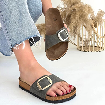 Zooy Yeşil Nubuk Terlik