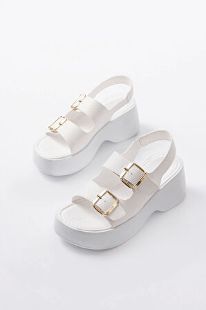 24414-572 Beyaz Tokalı  Günlük Dolgu Topuk Kadın Sandalet