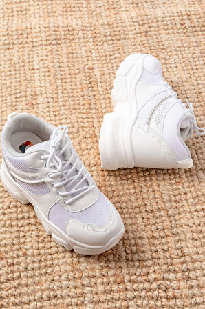 F-209 Beyaz Bağcıklı Fileli Taş Aksesuarlı Günlük Spor Ayakkabı