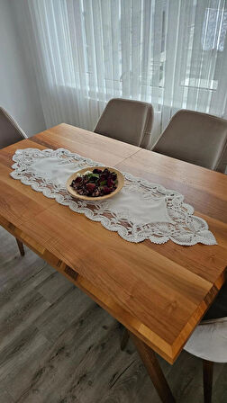 Fransız Dantelli Keten Gardeya Lüx Runner