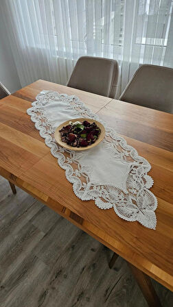 Fransız Dantelli Keten Gardeya Lüx Runner