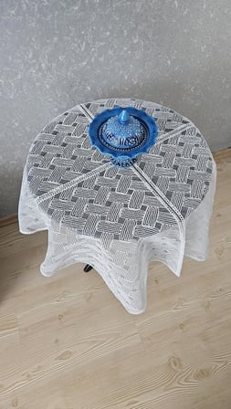 Tül Güpürlü Fiskos Masa Örtüsü