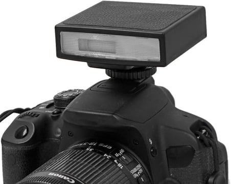Coverzone Universal Mini Kamera Flaş Fotoğraf Işığı – Hot Shoe Dome Flaş, Şarj Edilebilir 1200mAh Pil ile Fotoğrafçılık Aydınlatması | QU-12