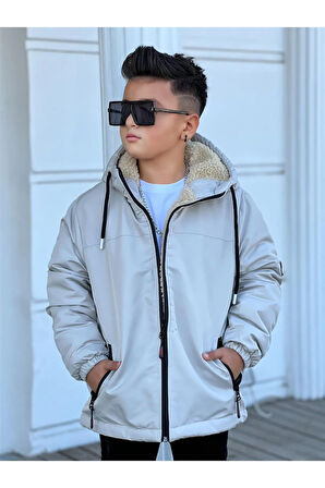 Erkek Çocuk Kapüşonlu İçi Kürklü Mont KM3050