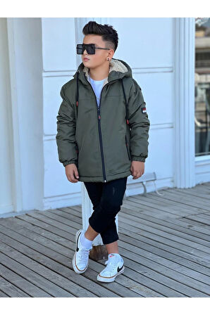 Erkek Çocuk Kapüşonlu İçi Kürklü Mont KM3050