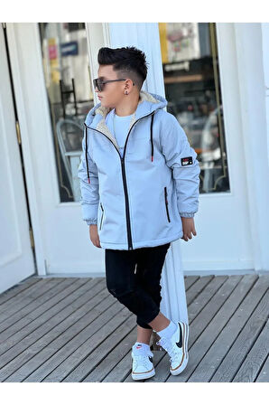 Erkek Çocuk Kapüşonlu İçi Kürklü Mont KM3050