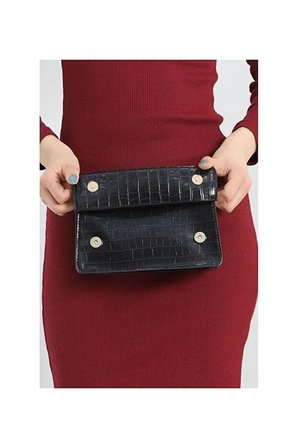 Kroko Desenli 3 Gözlü Günlük Kadın Mini El & Omuz Çantası(24x12)