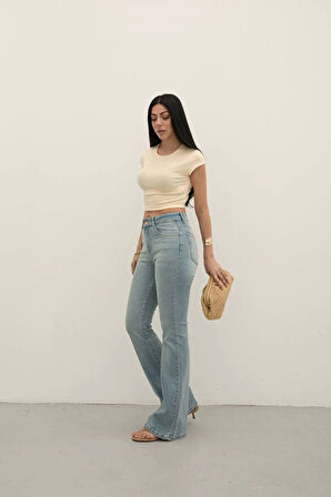 Light Blue Premium Yüksek Bel Bronz Düğmeli İspanyol Paça Jeans