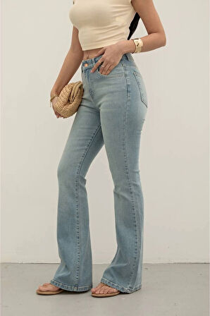 Light Blue Premium Yüksek Bel Bronz Düğmeli İspanyol Paça Jeans